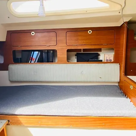 Boat View Botel Barcelona